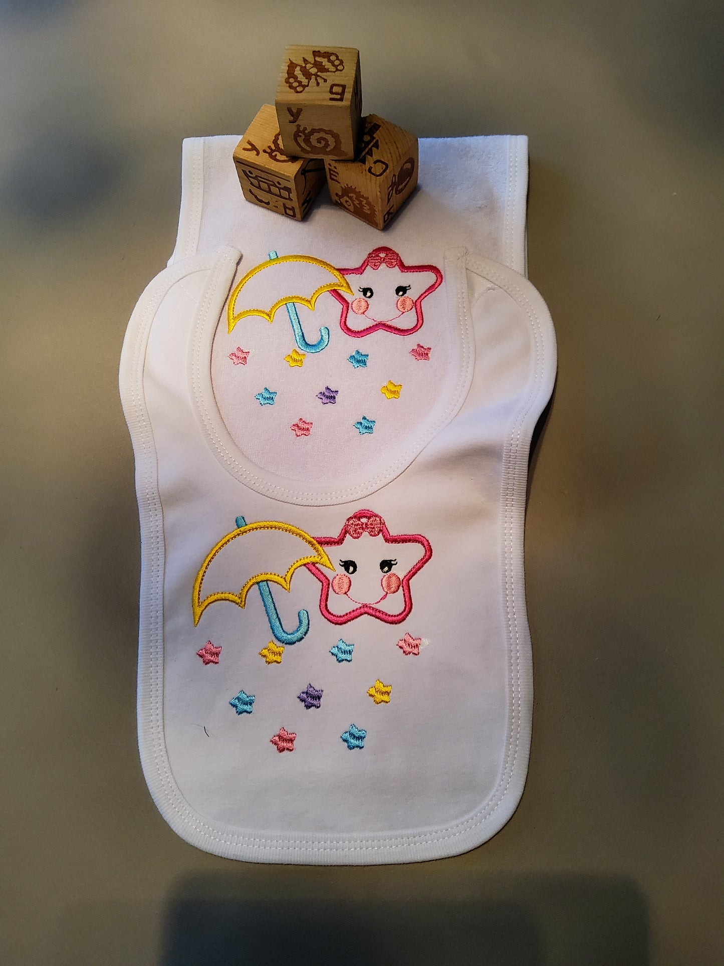 Custom Embroidered Matching Bib and Burp Cloth "'Stars and Umbrella"